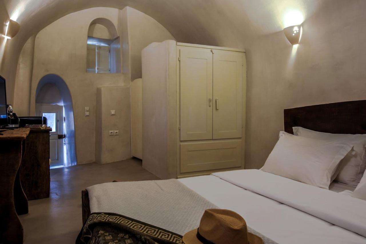 Exi Castle Suites Emporio  المظهر الخارجي الصورة