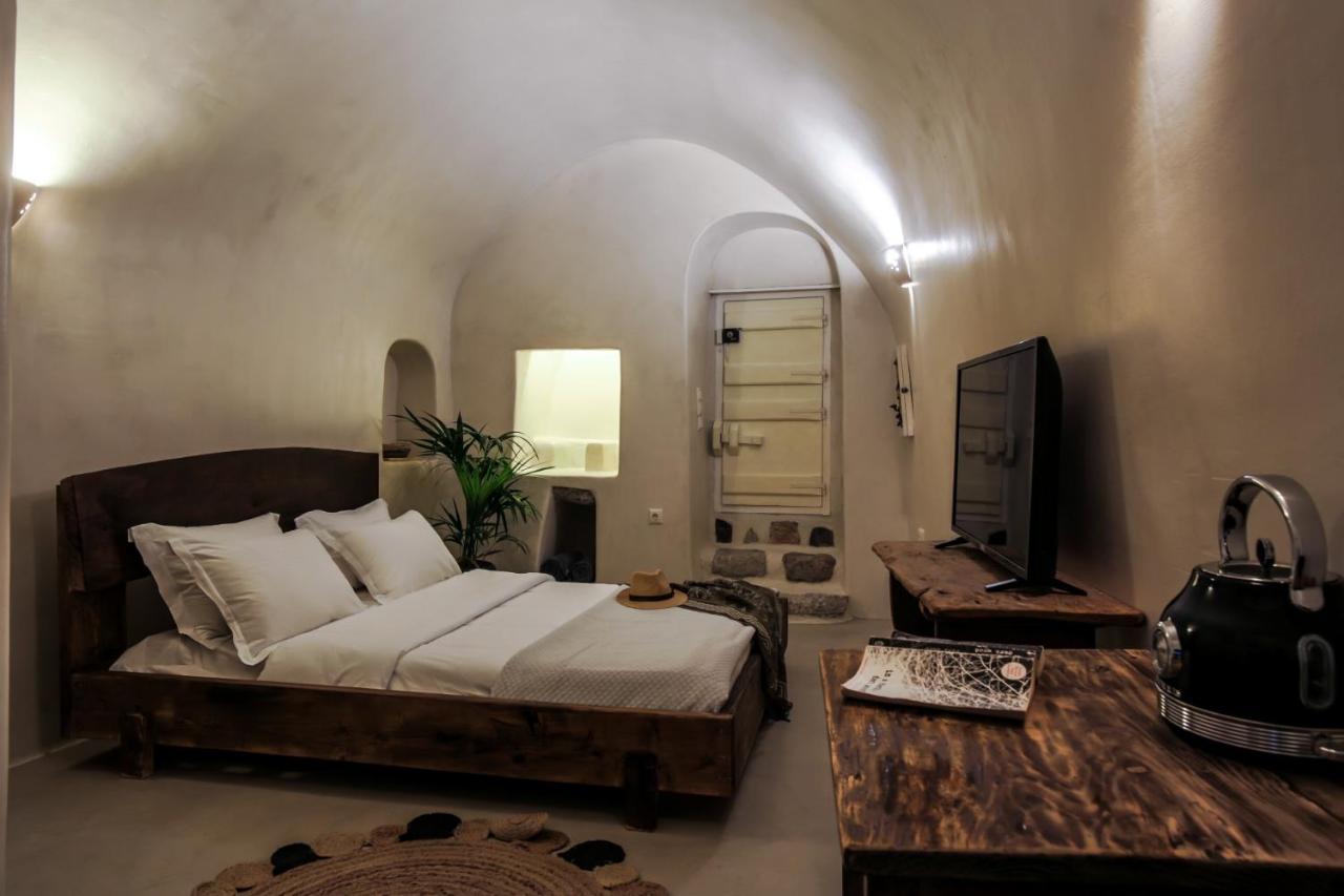 Exi Castle Suites Emporio  المظهر الخارجي الصورة